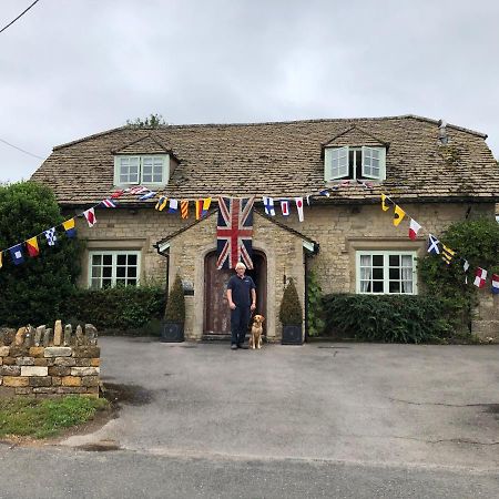 치핑노턴 The Old School, Idbury, Ox7 6Ru B&B 외부 사진