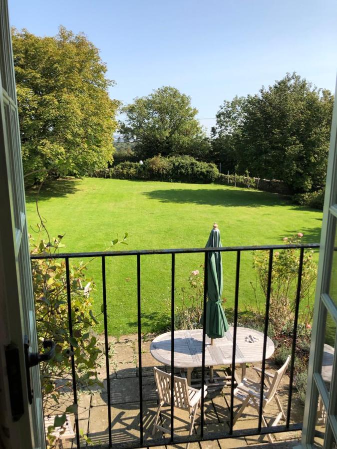 치핑노턴 The Old School, Idbury, Ox7 6Ru B&B 외부 사진