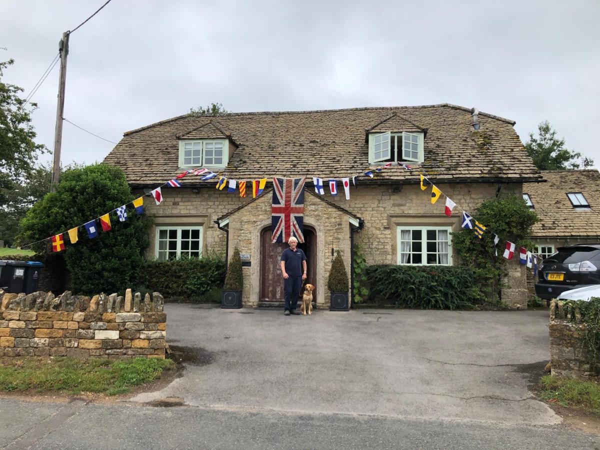 치핑노턴 The Old School, Idbury, Ox7 6Ru B&B 외부 사진